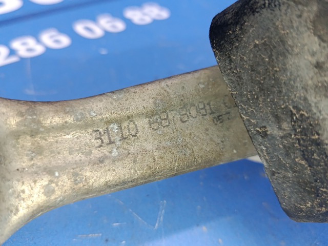 Поперечний важіль 31106878081 BMW