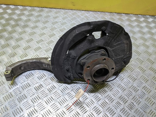Цапфа - поворотний кулак передній, правий 31216773784 BMW