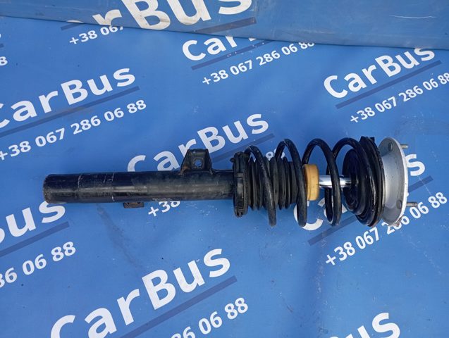 Стійка передня права 31316785590 BMW