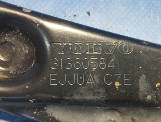 Важіль задньої підвіски верхній, лівий/правий 31360584 VOLVO