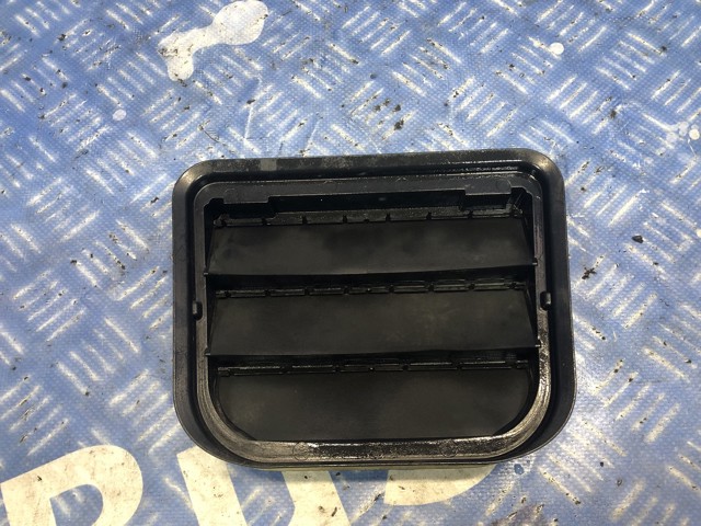 Люк заднього крила 31369380 VOLVO