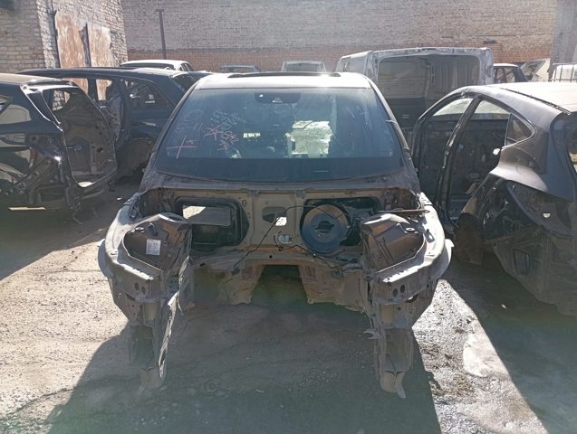 Бічна частина задня ліва 31416317 VOLVO