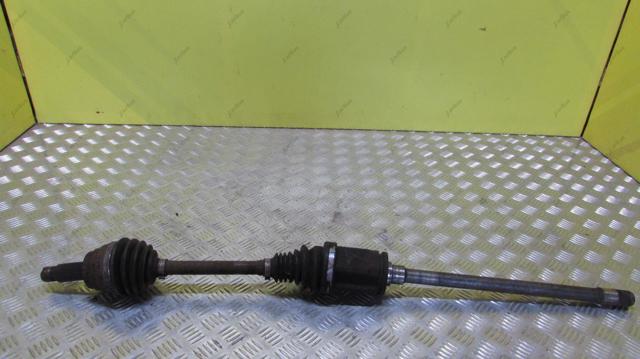 Привід передній правий 31608631750 BMW