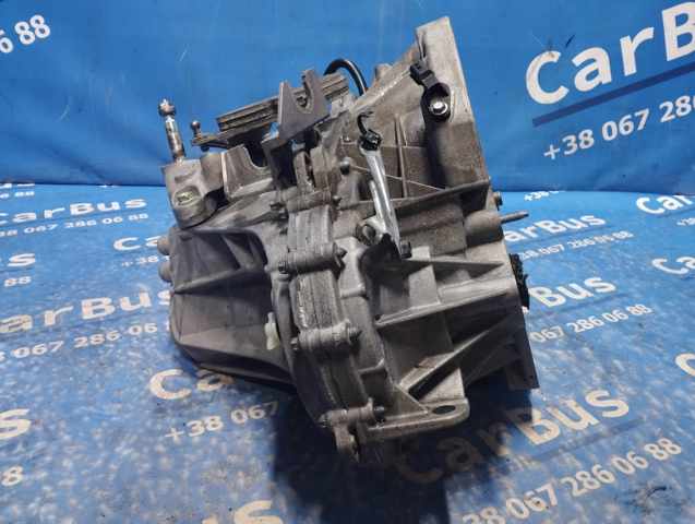 Коробка механіка в зборі 320101KB0A NISSAN