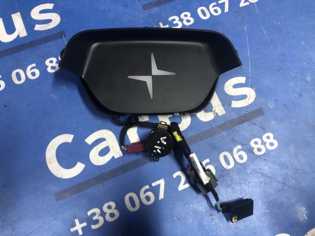 Плафон освітлення кабіни 32289524 VOLVO