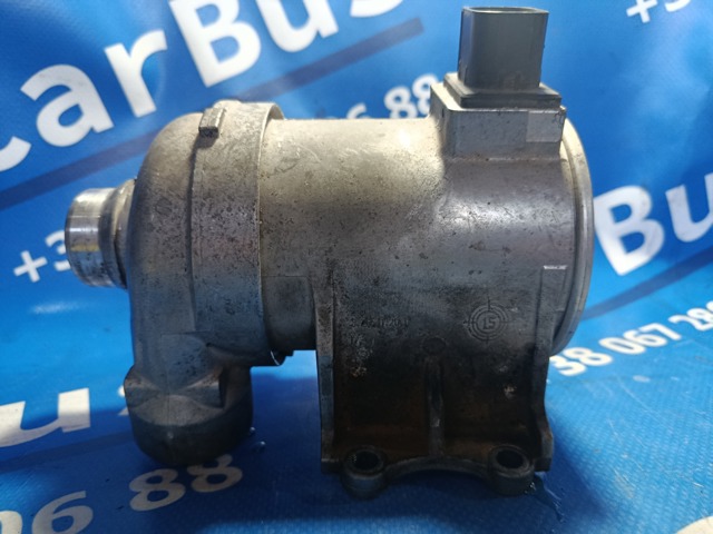 Водяний насос 32441265 VOLVO