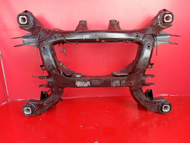 Підрамник задній 33316780844 BMW