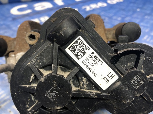 Задній гальмівний супорт лівий 36012913 VOLVO