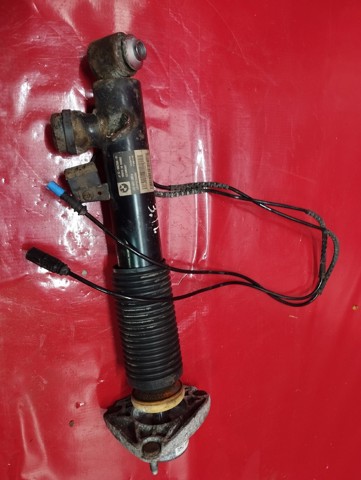 Стійка задня права 37106875088 BMW