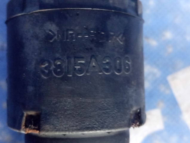 Піввісь задня, права 3715A208 MITSUBISHI