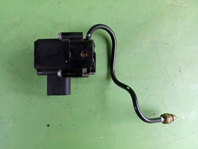 Компресор пневмопідкачкою (амортизаторів) 37206875177 BMW