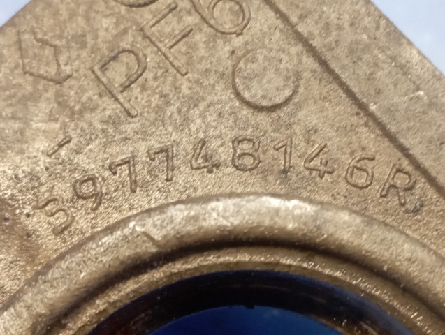 Опора підвісного підшипника передньої піввісі 397748146R RENAULT