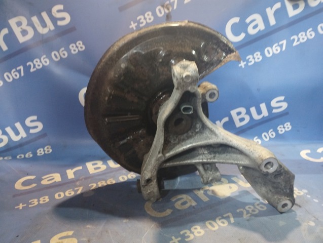 Кулак поворотний правий 3Q0505434F VAG