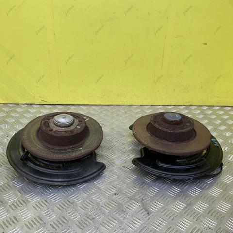 Цапфа поворотного кулака 430421801R RENAULT