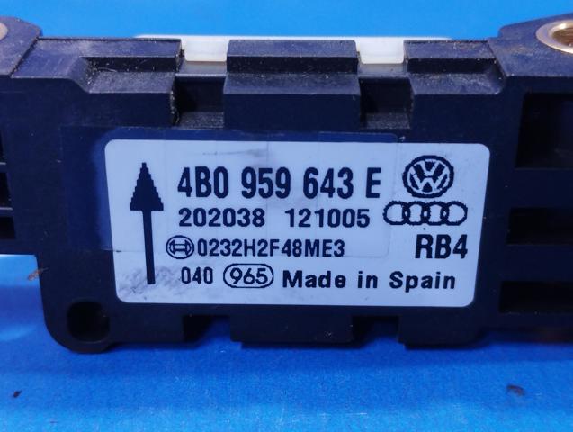 Датчик Ейрбег передній 4B0959643E VAG