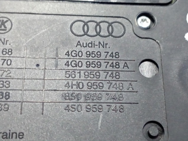Блок кнопок механізму регулювання сидінь, правий 4G0959748 VAG
