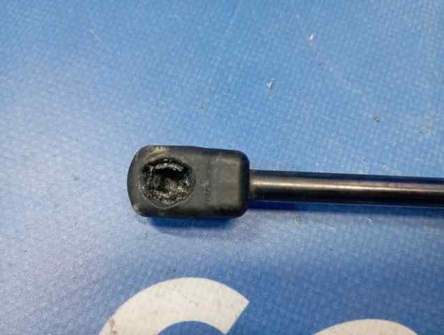 Амортизатор капота газовий 4KE823359A VAG
