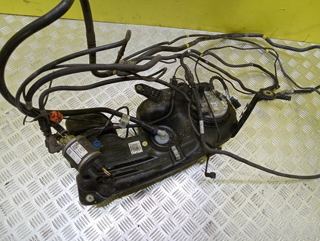 Бак AD BLUE 4L0131878H VAG