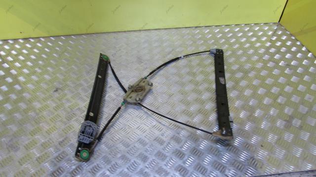 Механізм склопідіймача дверей передніх, правих 4L0837462A VAG