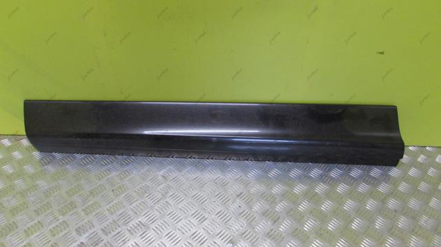 Накладка передніх лівих дверей 4L0853959F VAG