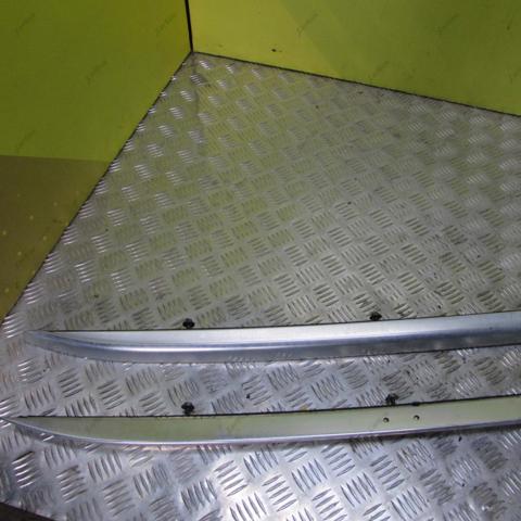 Рейлінг даху лівий 4L0860021Q VAG
