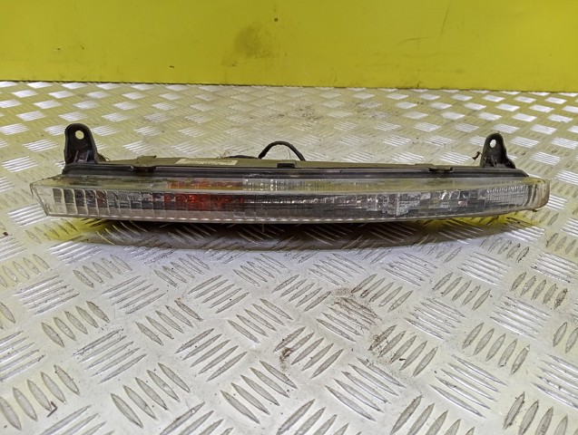 Поворотник правий 4L0953042 VAG