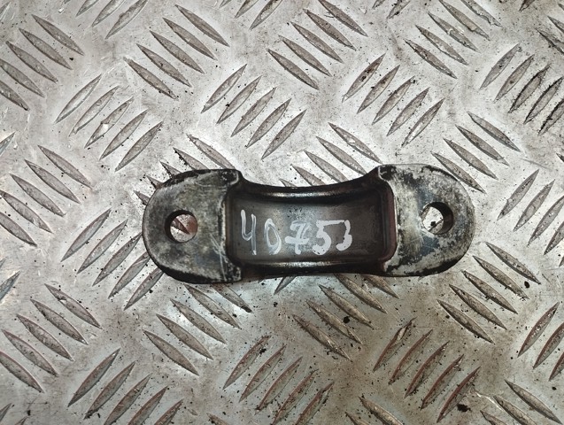 Хомут кріплення втулки стабілізатора, переднього 4M0411336D VAG