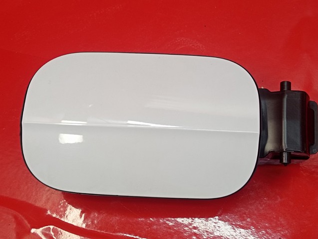 Горловина паливного бака 4M0809906D VAG
