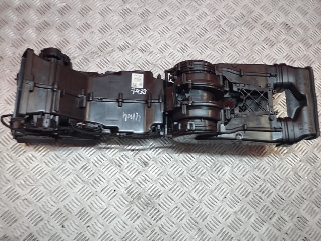 Піч в зборі 4M0820004 VAG