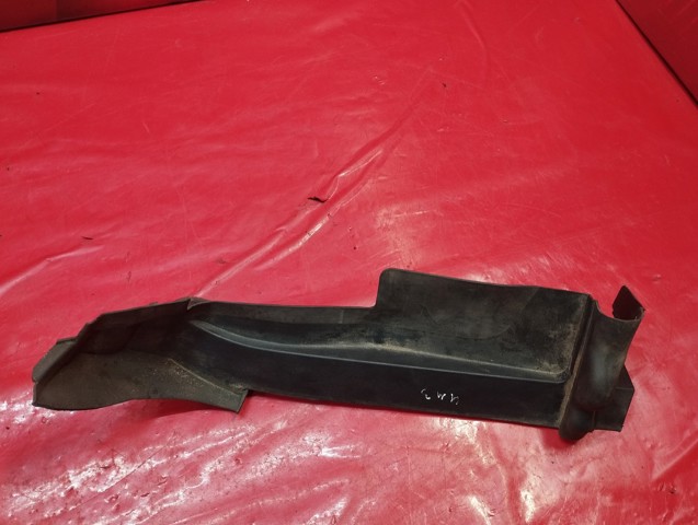 Ущільнювач під капот 4M0821170B VAG