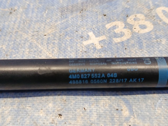 Амортизатор ляди 4M0827552A VAG