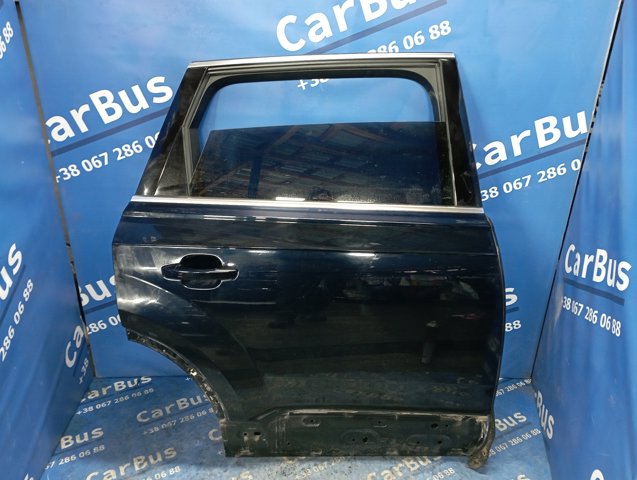 Двері задні, праві 4M0833052E VAG