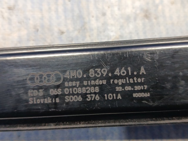 Механізм склопідйомника двері задньої, лівої 4M0839461A VAG
