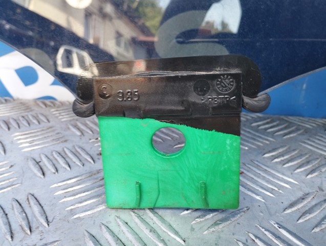 Вікно задніх дверей 4M0845026B VAG