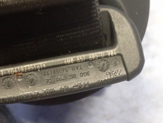 Пасок безпеки задній лівий 4M0857805D VAG