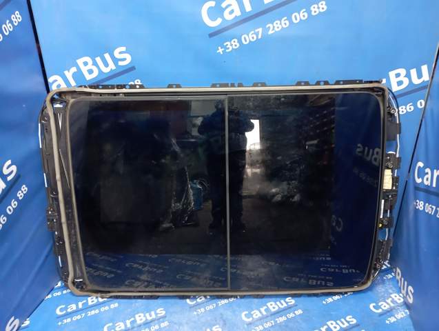 Деталі люків облицювання кузова 4M0877049A VAG