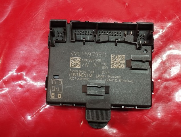 Блок комфорту задніх дверей 4M0959795G VAG