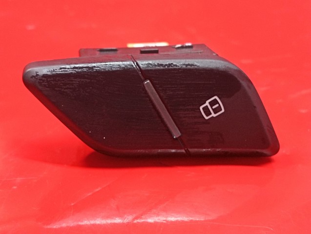 Вимикачі 4M0962107B5PR VAG