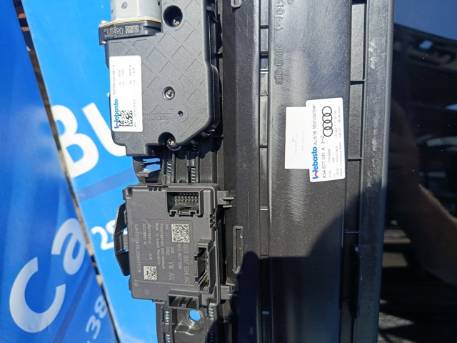 Панель люка 4M8877049 VAG