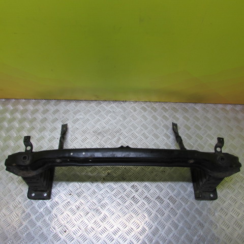 Буфер бампера переднього 51117229085 BMW