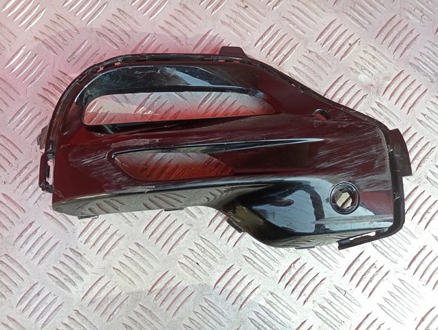 Ободок/окантовка фари протитуманной, правий 51118099732 BMW