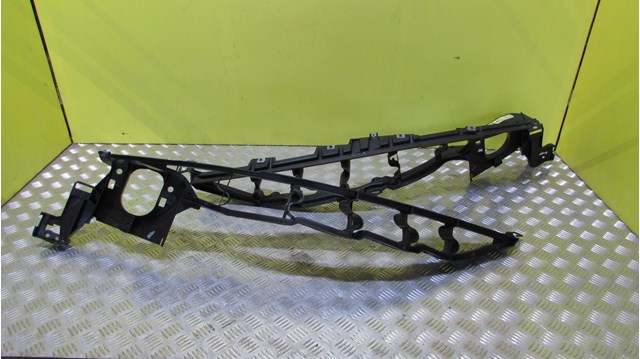 Кронштейн кріплення крила переднього правого верхній 51127157990 BMW