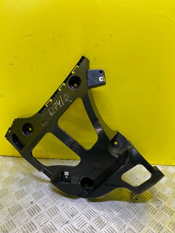 Кронштейн бампера заднього, зовнішній правий 51127227758 BMW