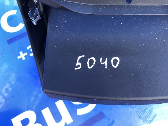 Декоративна накладка центральної консолі 51166833803 BMW