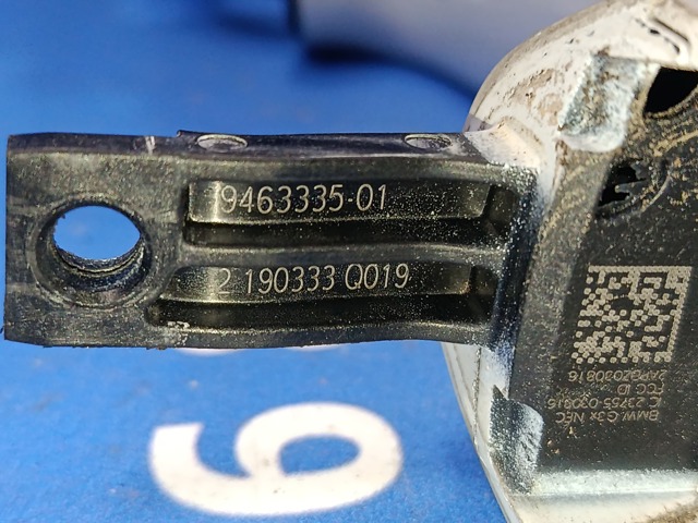 Ручка передніх дверей зовнішня, ліва 51215A65DC7 BMW