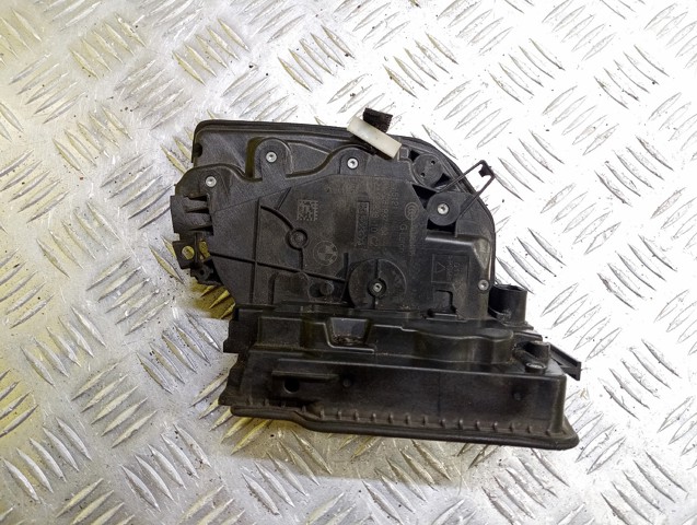 Замок водійських дверей 51217281937 BMW