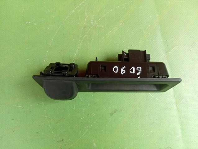 Ручка 3-х (5-х) дверей, зовнішня 51247463163 BMW
