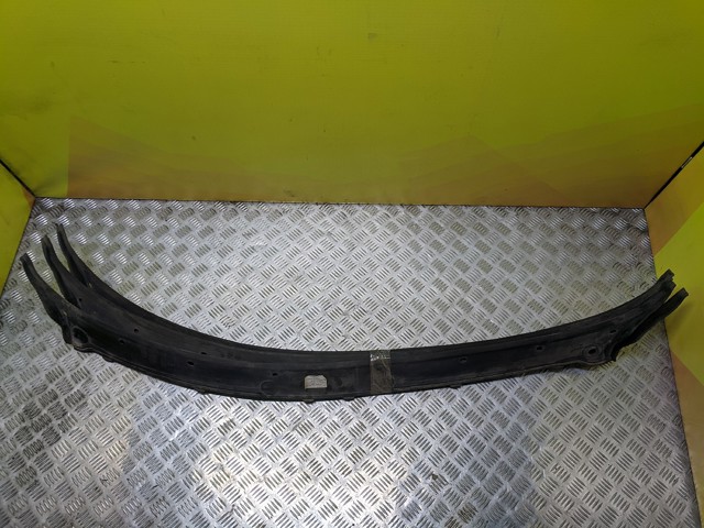 Решітка двірників 51717151969 BMW
