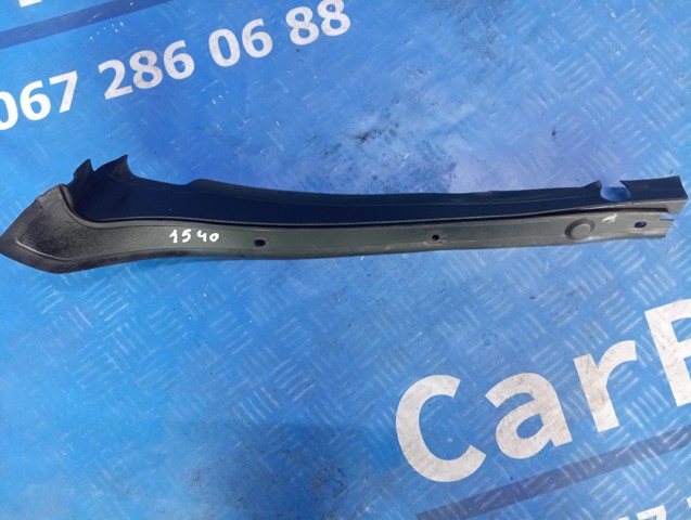 Ущільнювач крила 51767264274 BMW