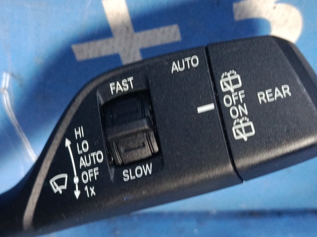 Перемикачі 61315A63E62 BMW